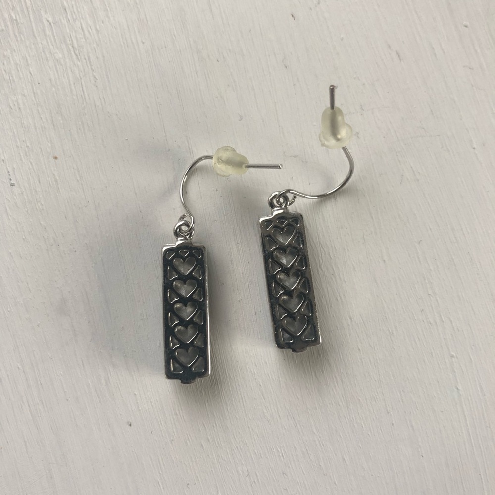 NWOT 🎉 Sterling Silver Heart Earrings